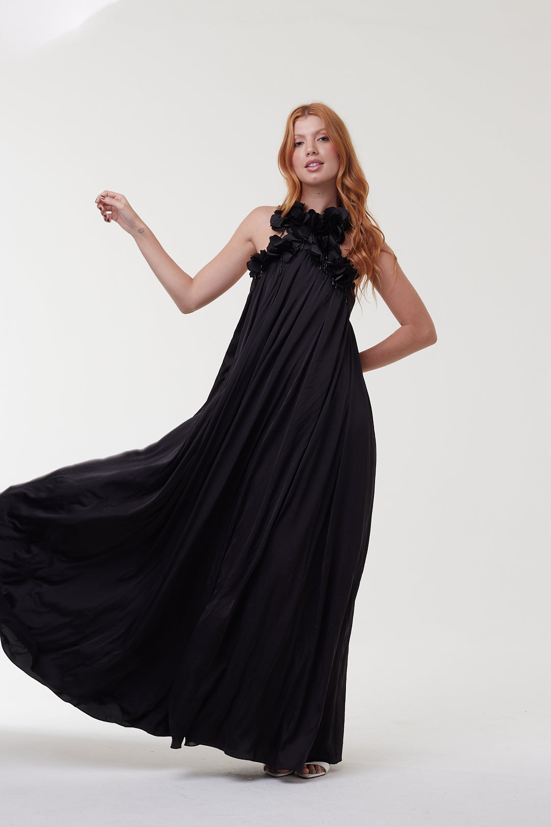 Vestido Longo Cetim Rafine Preto - PatBo